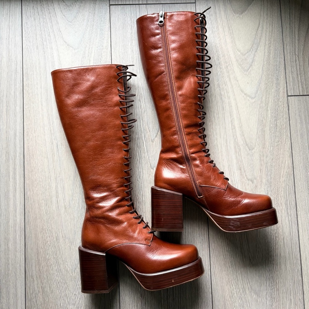 Knee High Platform Leather Lace up Boots